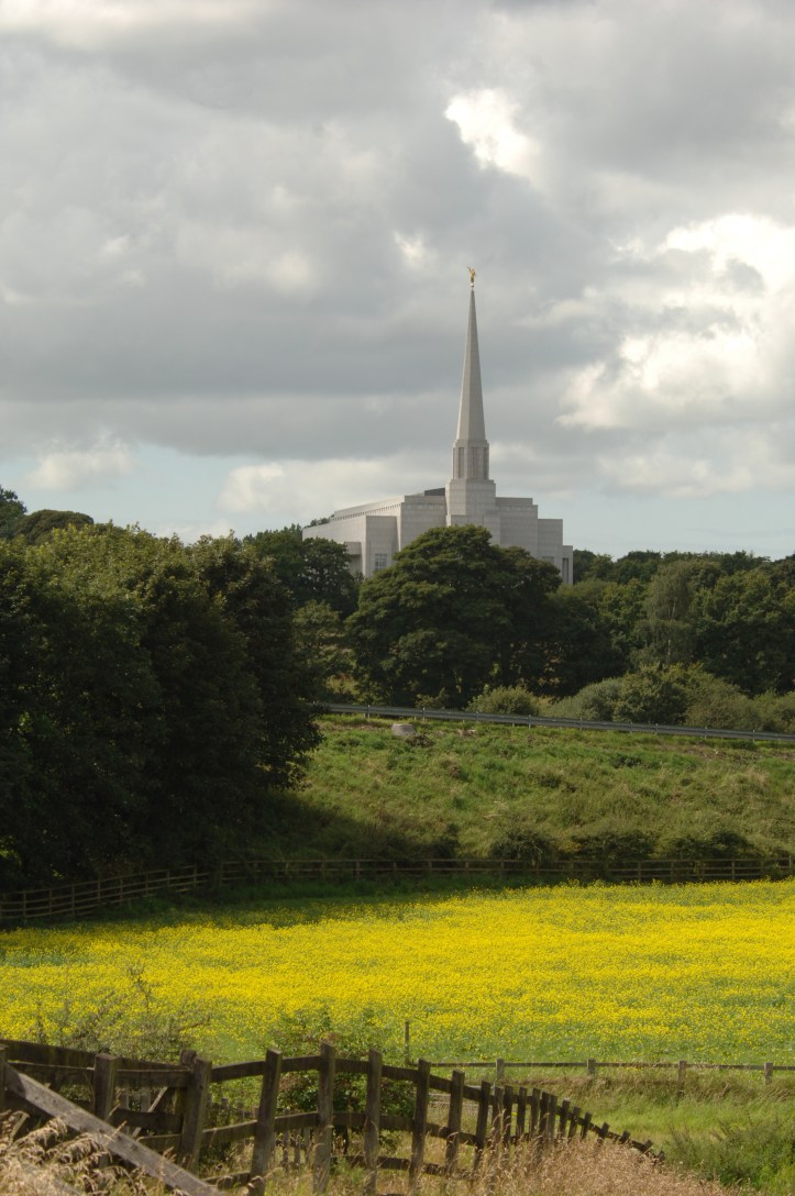 Preston_England_Temple_Free_Image